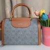 Picture of YACHEN Brand Luxurious Handbag with Long Belt (7939)