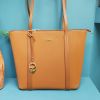 Picture of Valendnee Luxurious Shoulder Bag (99440)