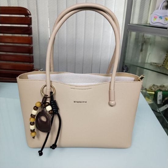 Picture of KUQIKUPAI Brand luxurious Hand bag with long belt (8035)