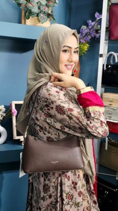 Picture of David Jones Luxurious Shoulder Bag (8538)