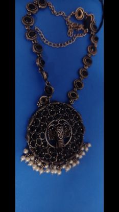 Picture of Antique Ladies Jewellery