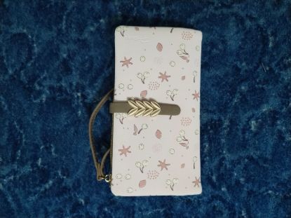 Picture of Prettyzys Premium Leather Hand Pats Bag 